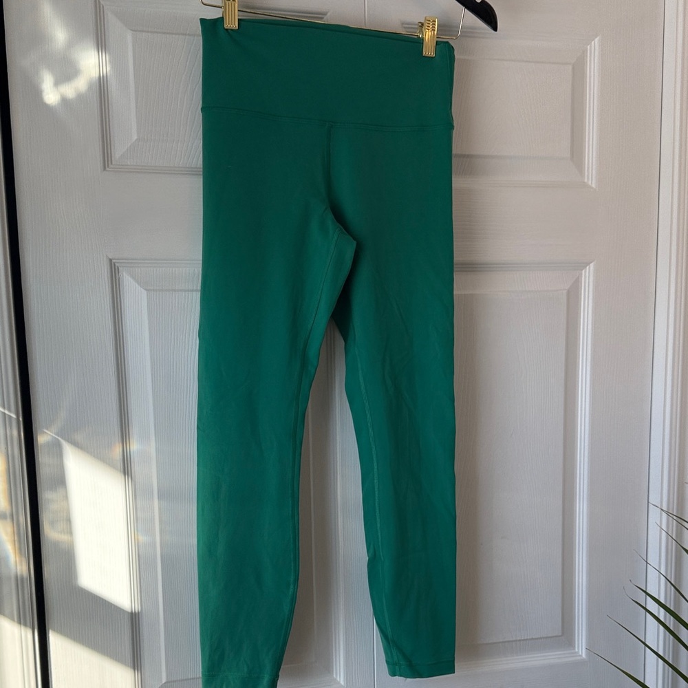 Lululemon Wunder Train High Rise 25 inch in Cascadia Green
